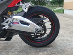    Aprilia RSV4 Factory 2009  16